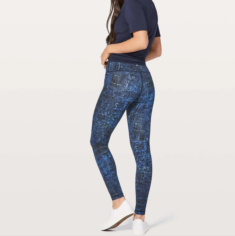 🆕️ Lululemon Wunder Under Hi-Rise Tight Leggings in City Lights Multi Black - Picture 4 of 10
